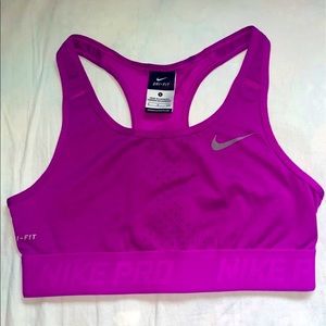 Nike Pro Sports Bra